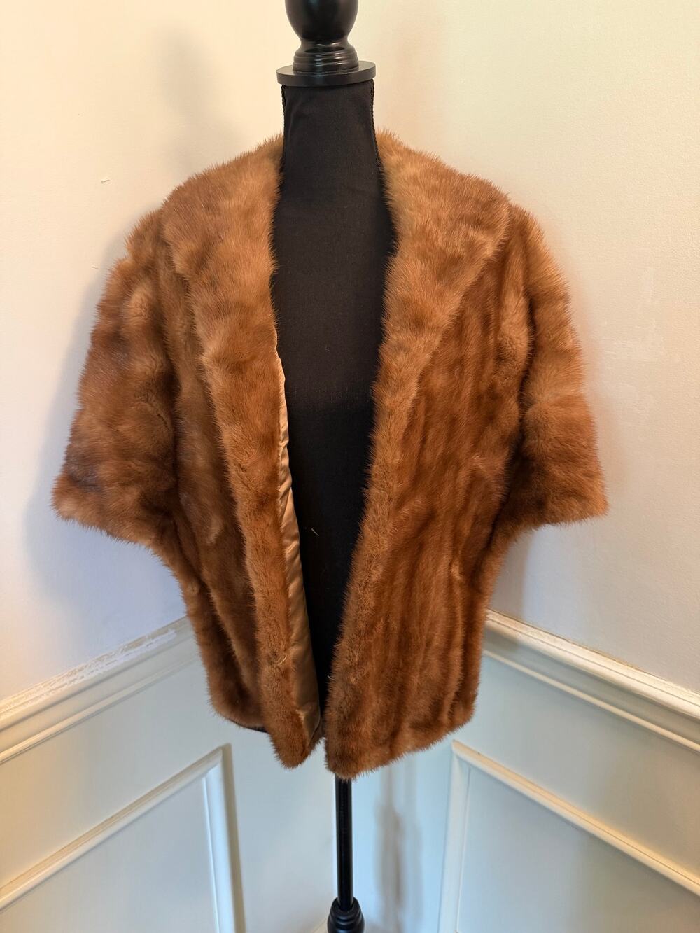 Vintage 50s/60s EMBA Autumn Haze Natural Brown Mutation Mink Fur Stole Capelet